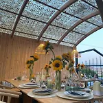 Luxury Giardino Lozenetz Луксозна вила *
