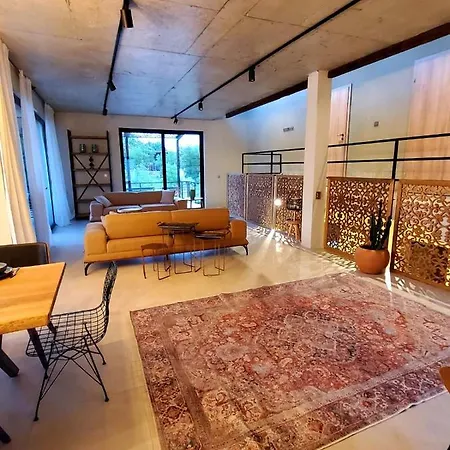 Luxury Giardino Lozenetz Villa