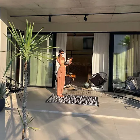 וילה Luxury Giardino Lozenetz *