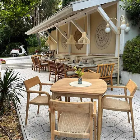 וילה Luxury Giardino Lozenetz *