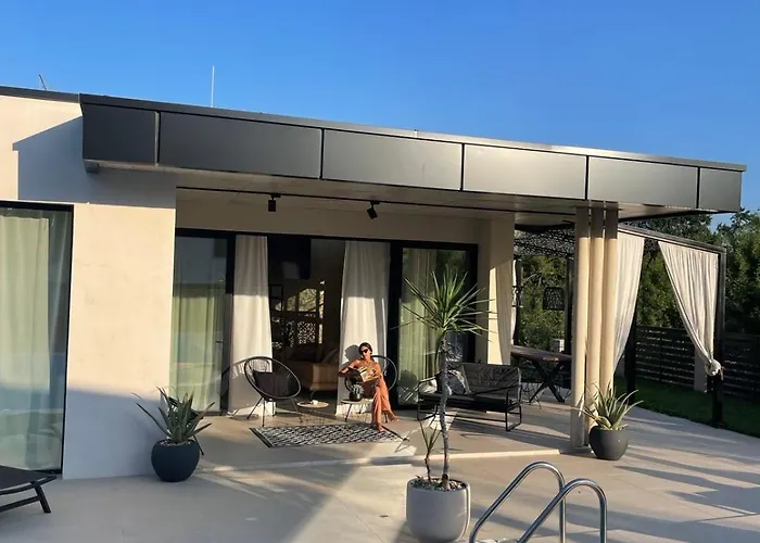 Luxury Giardino Lozenetz 别墅 洛泽内茨