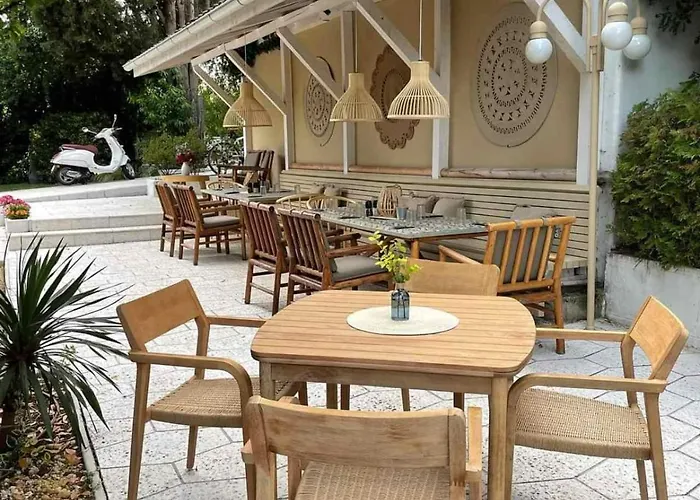 别墅 Luxury Giardino Lozenetz *