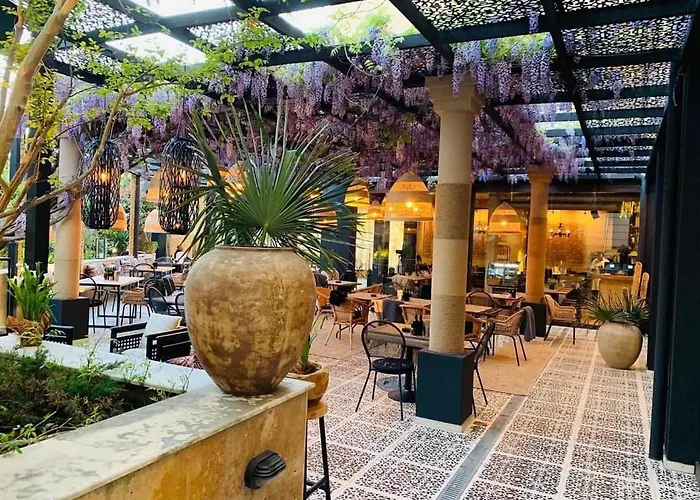 Luxury Giardino Lozenetz 洛泽内茨