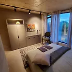 Luxury Giardino Lozenetz Луксозна вила *