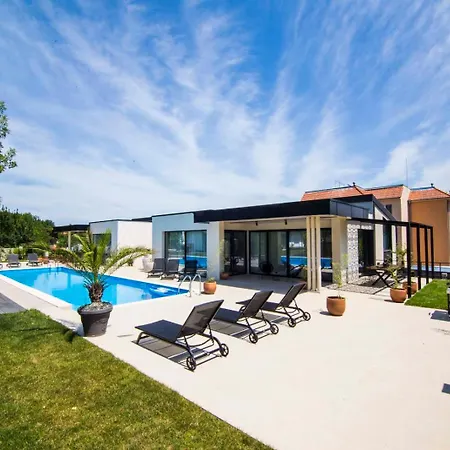 Luxury Giardino Lozenetz *