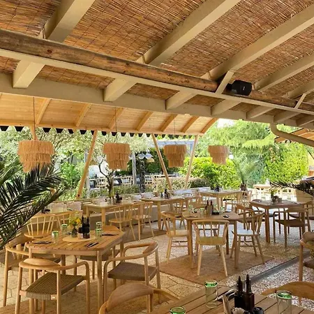 Villa Luxury Giardino Lozenetz *