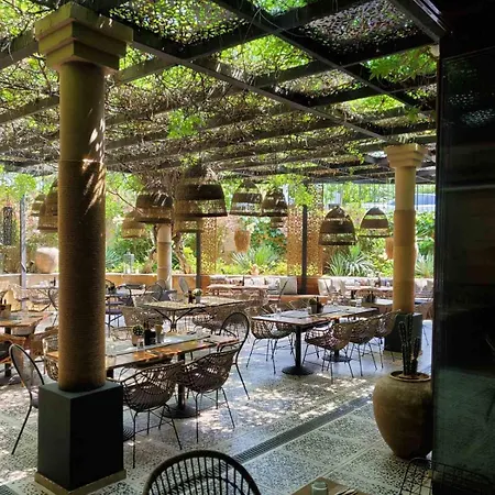 Luxury Giardino Lozenetz Villa