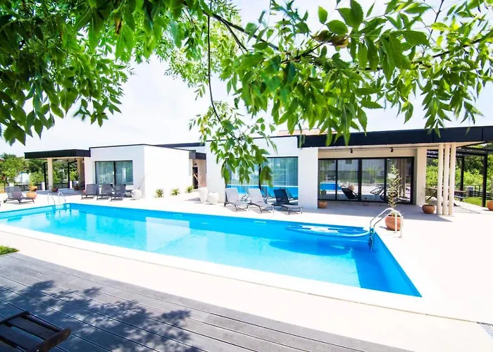 Вилла Luxury Giardino Lozenetz Лозенец