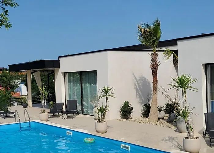 Luxury Giardino Lozenetz Вилла Лозенец