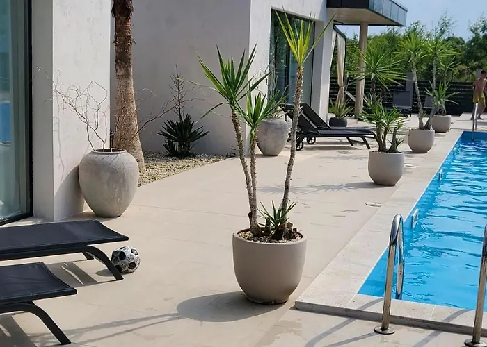 Luxury Giardino Lozenetz Вилла