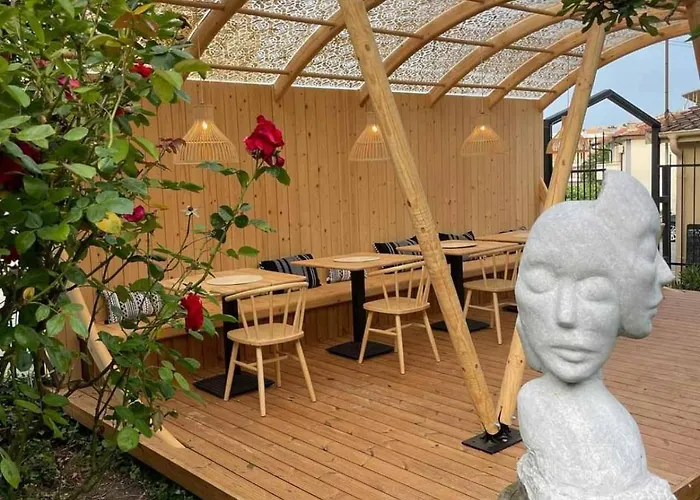 Luxury Giardino Lozenetz * Лозенец