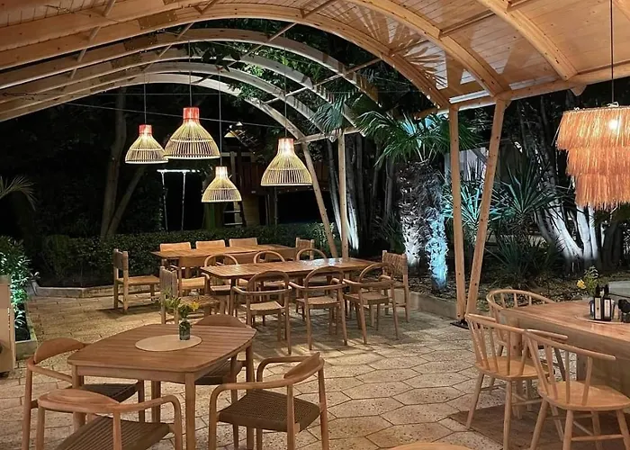 Вилла Luxury Giardino Lozenetz